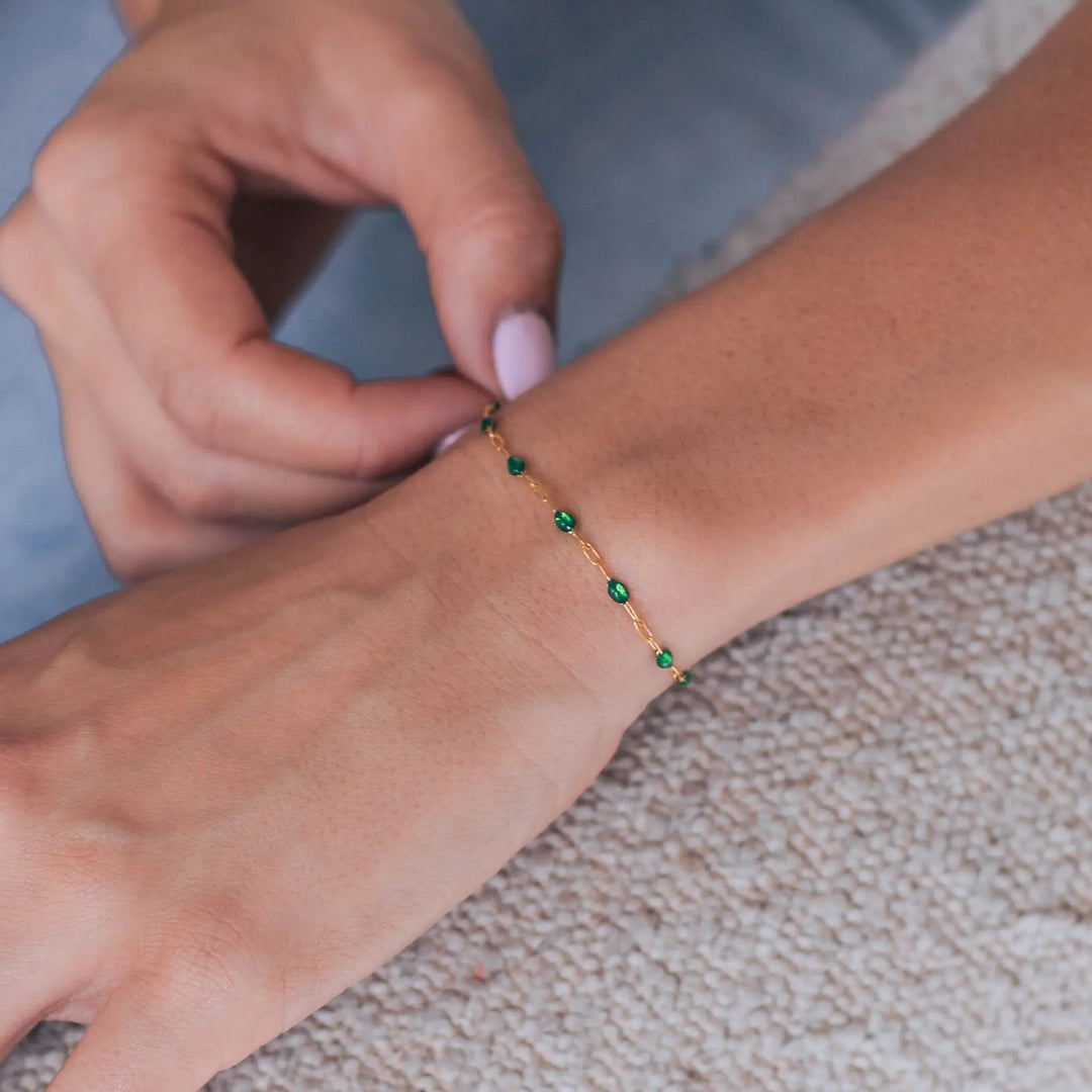 Esmerelda Permanent Jewelry Chain, Emerald Green Enamel Design, Cable Links, Available in Gold Filled and Sterling Silver by Sunstone Welders